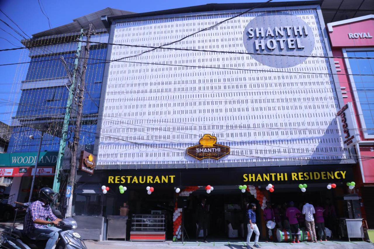 Shanthi Residency Pathanamthitta Ngoại thất bức ảnh